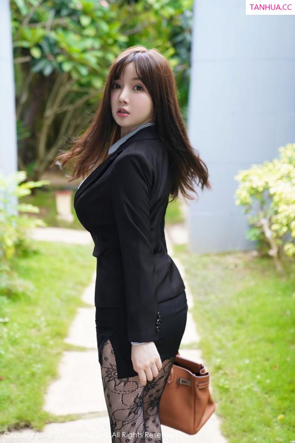 黄米妮  米妮大萌萌 [XiuRen]高清写真图 2020.11.02 No.2725 糯美子第77张图片